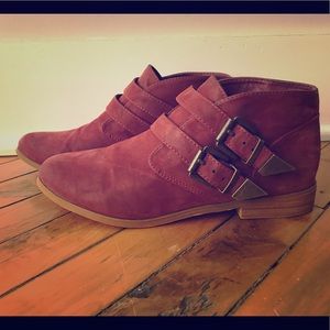 Red Ankle Boots with Buckle Closure